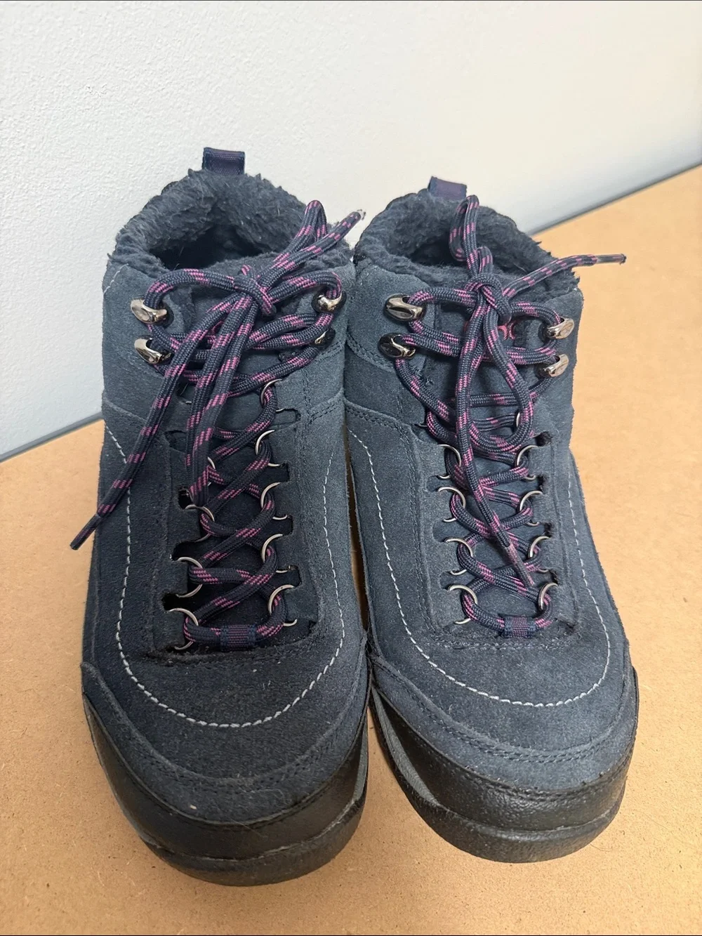 Ryka Canyon Hiking Boot Womens Size 8 Sneaker Navy Suede Lace Up Faux Fur Lined